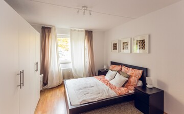 Wohnung in Wuppertal: Möbliertes Schlafzimmer