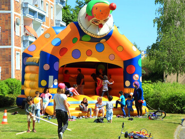Mietersommerfest sorgt für gute Laune in Rostock