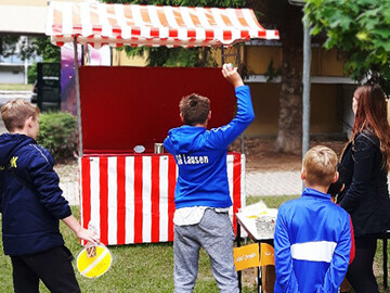 Sommerfest im Jahrmarkt-Stil für Leipziger Mieter