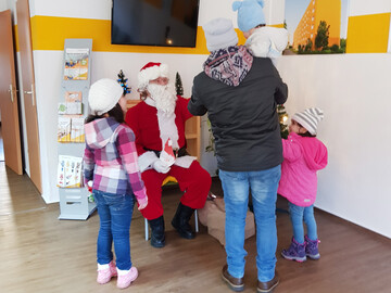 5. GCP-Nikolausüberraschung für die kleinen Bewohner in Stendal