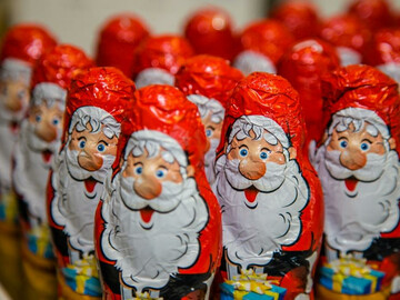 Mieterkinder in Chemnitz freuen sich über Nikolausbesuch