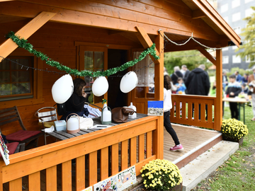 GCP stiftet Gartenhaus