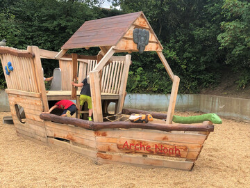 Das Spielschiff von GCP in Werdohl steht