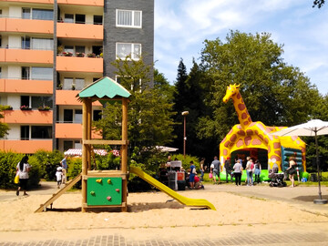 Mieter genießen Sommerfest in Wuppertal