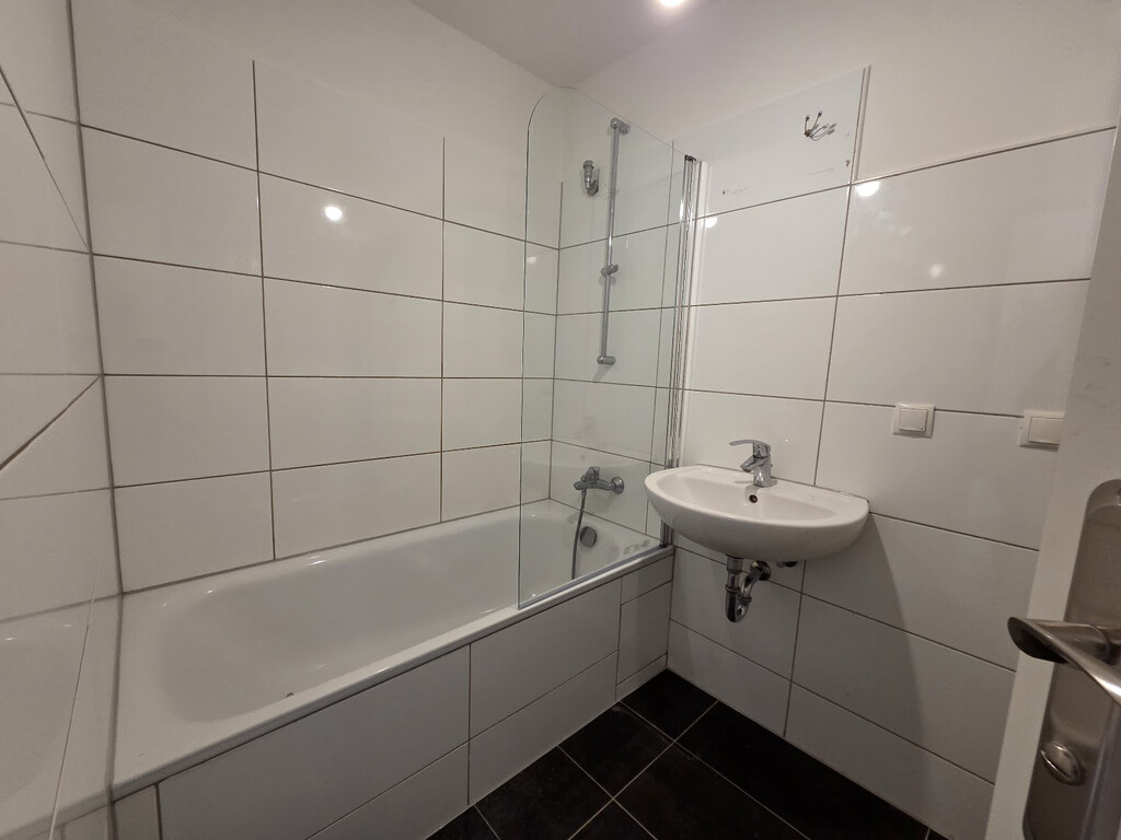 Hilgardring 11, 67657 Kaiserslautern