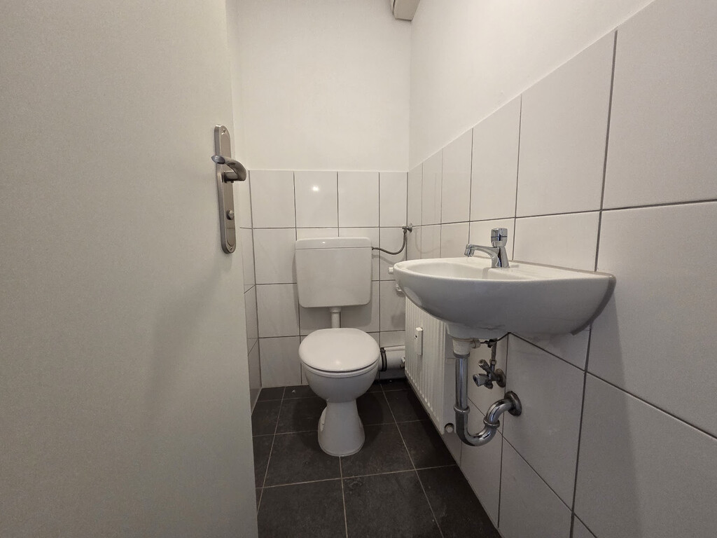 Hilgardring 11, 67657 Kaiserslautern