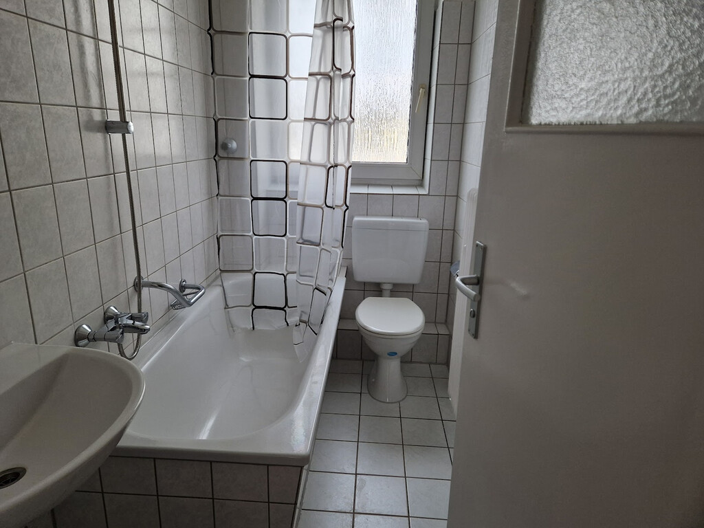 Hasselsstraße 16, 40597 Düsseldorf