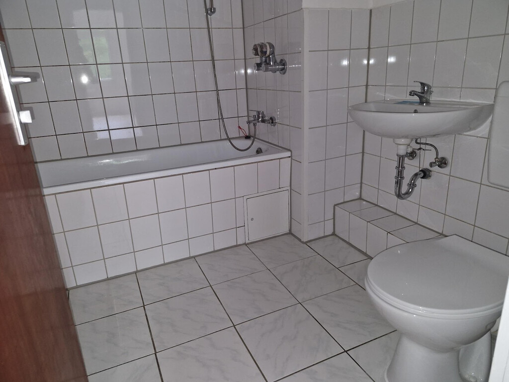 Oberhoffsfeld 11, 42369 Wuppertal