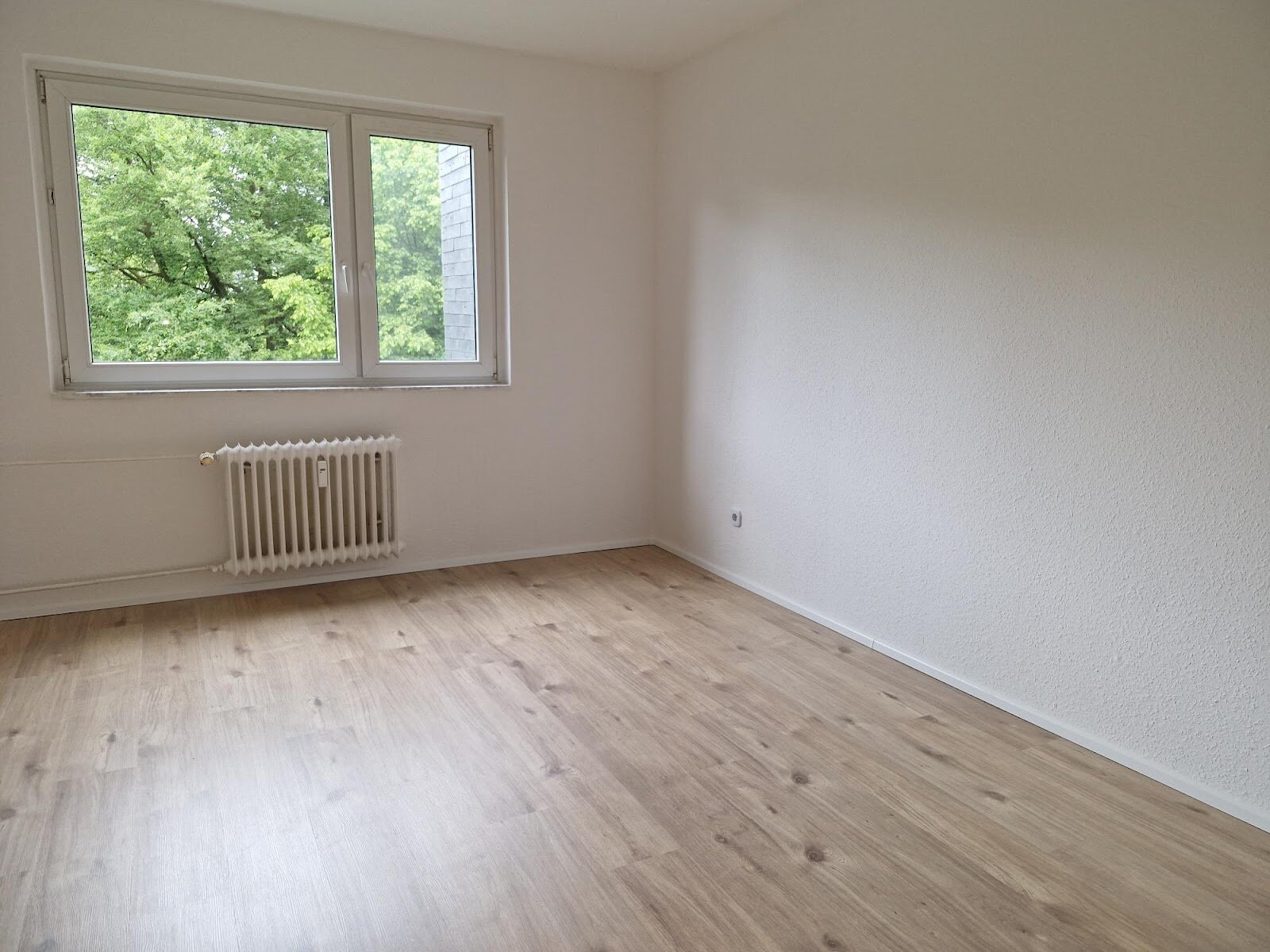 Oberhoffsfeld 11, 42369 Wuppertal