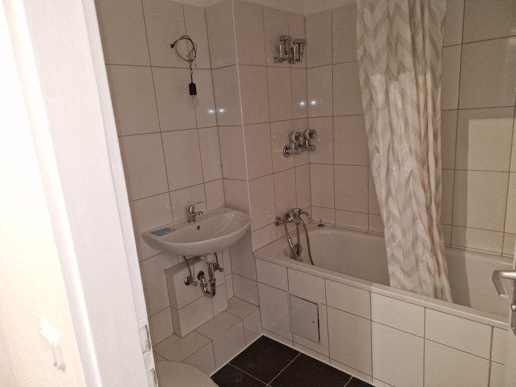 Oberhoffsfeld 11, 42369 Wuppertal