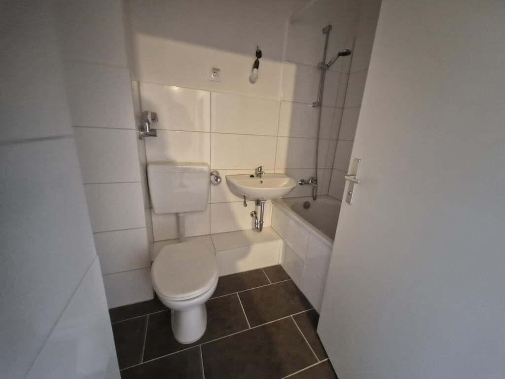 Mohrhennsfeld 42, 42369 Wuppertal