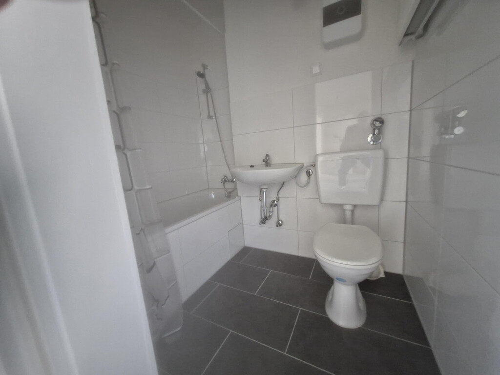 Höhe 94, 42329 Wuppertal