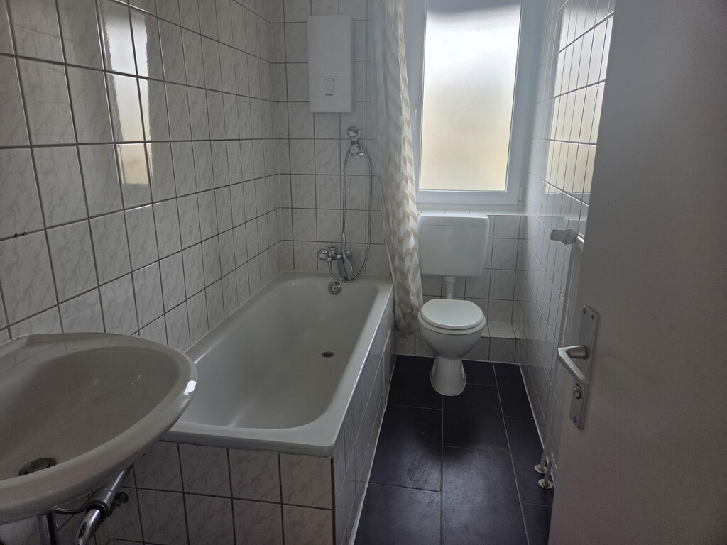 Alfred-Nobel-Straße 44, 42113 Wuppertal