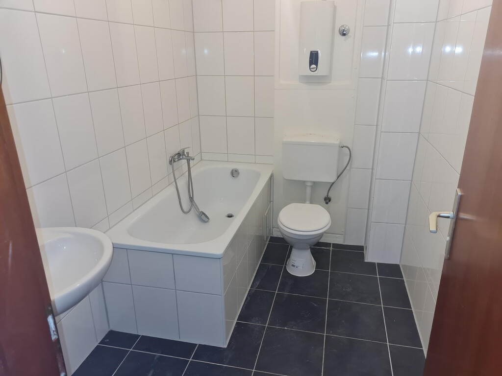 Thomasstraße 23, 47119 Duisburg