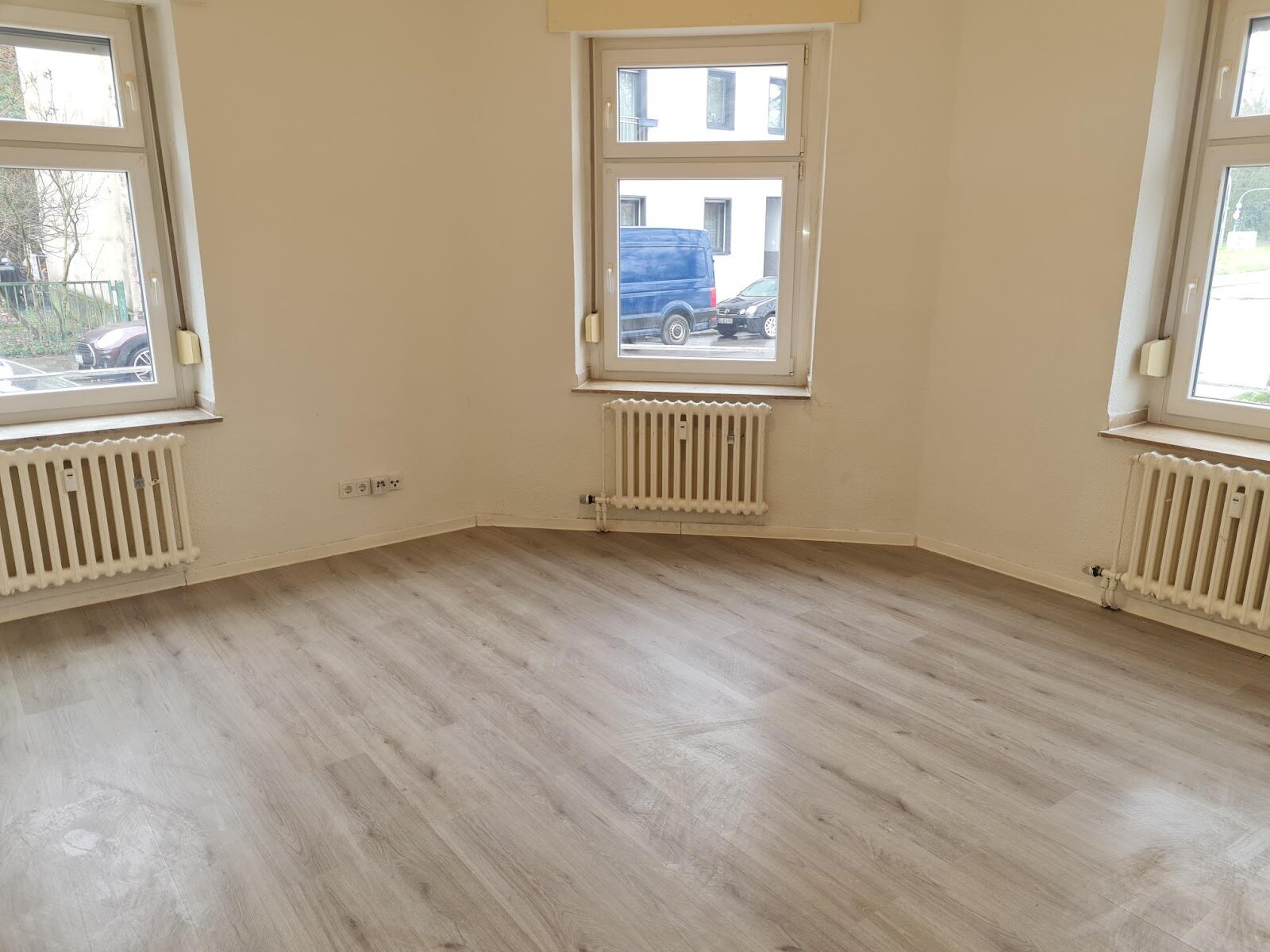 Thomasstraße 11, 47119 Duisburg