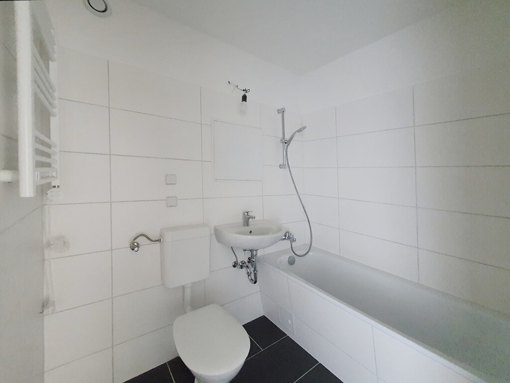 Märkische Allee 408, 12689 Berlin