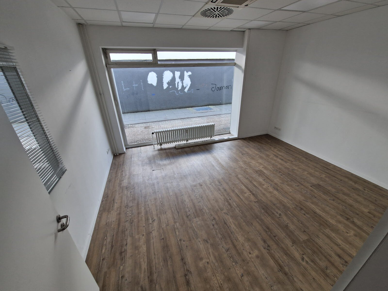 Kurt-Schumacher-Platz 10, 24109 Kiel