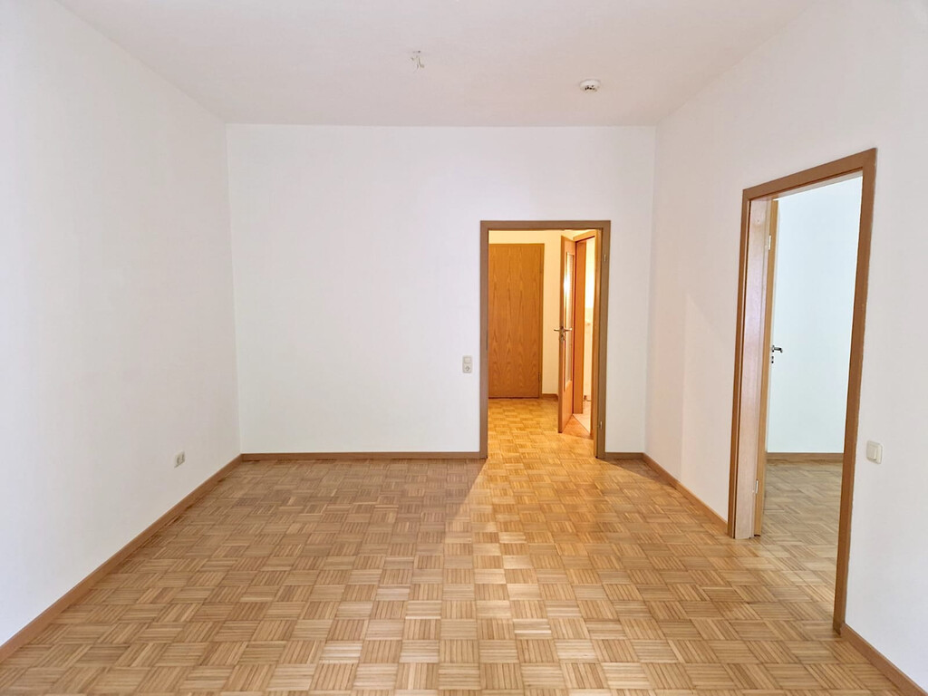 Amselstraße 70, 94315 Straubing