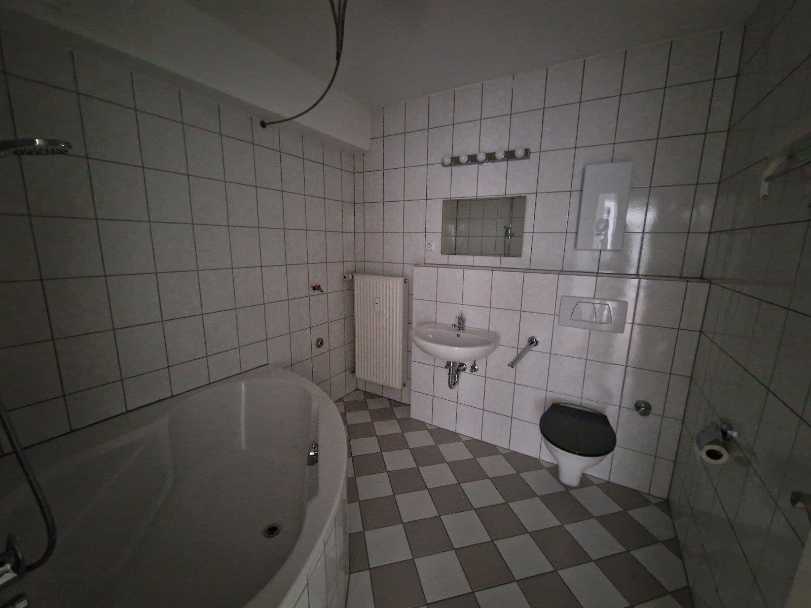 Breslauer Straße 32, 66121 Saarbrücken