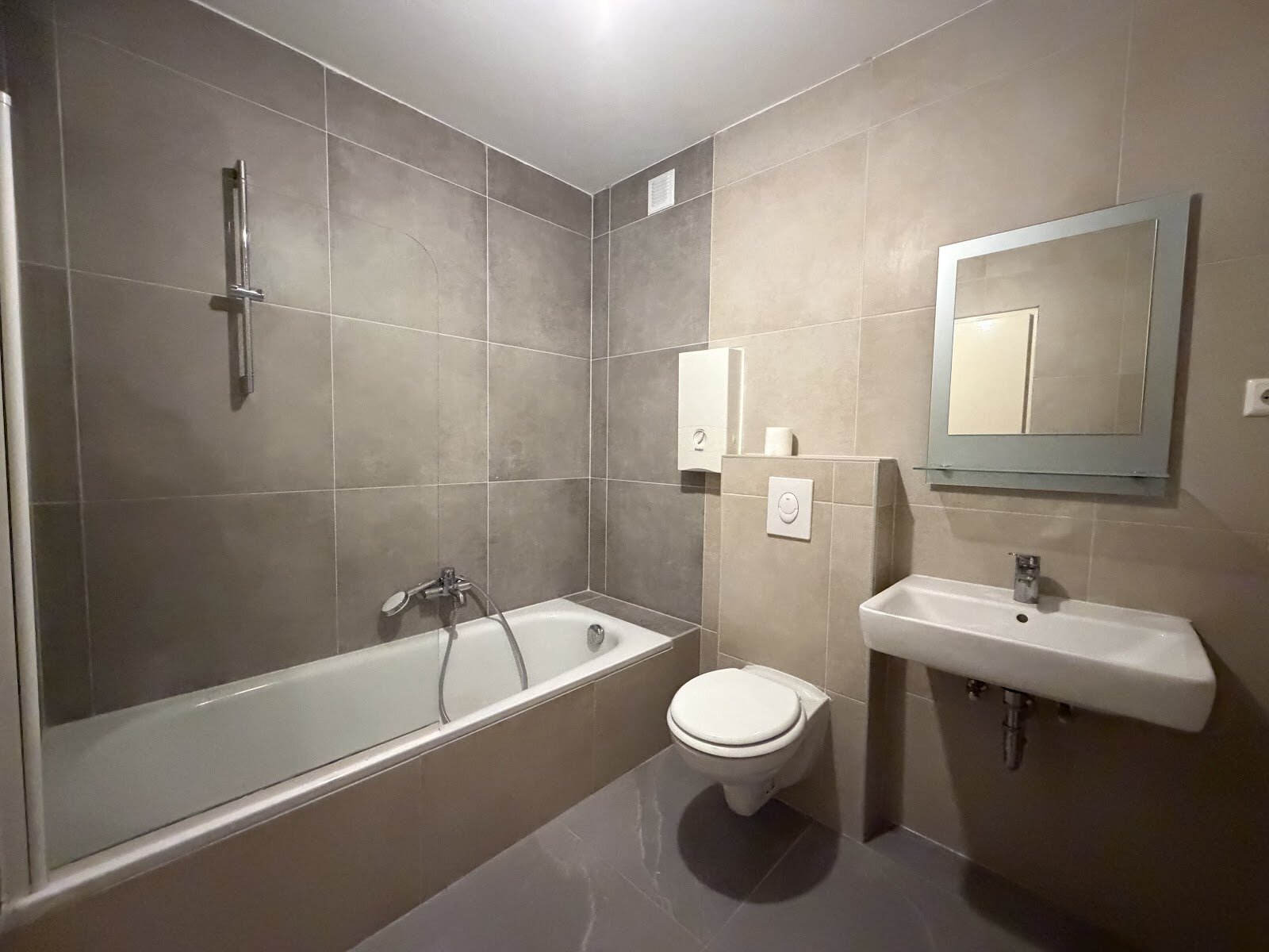 Breslauer Straße 33, 66121 Saarbrücken