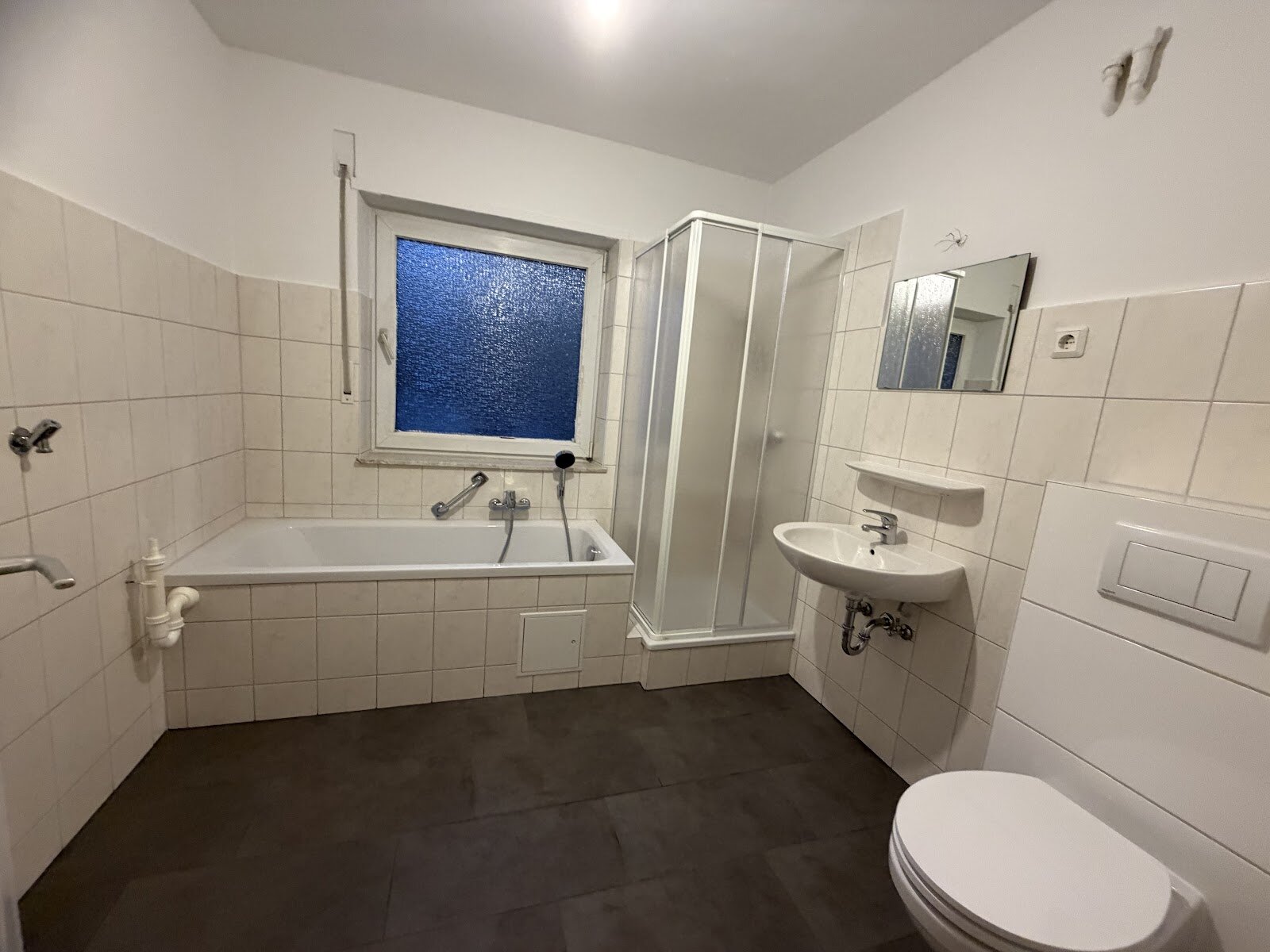 Breslauer Straße 35, 66121 Saarbrücken