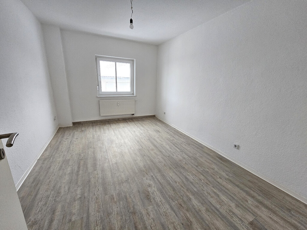 Friedrich-Engels-Straße 12, 04509 Delitzsch