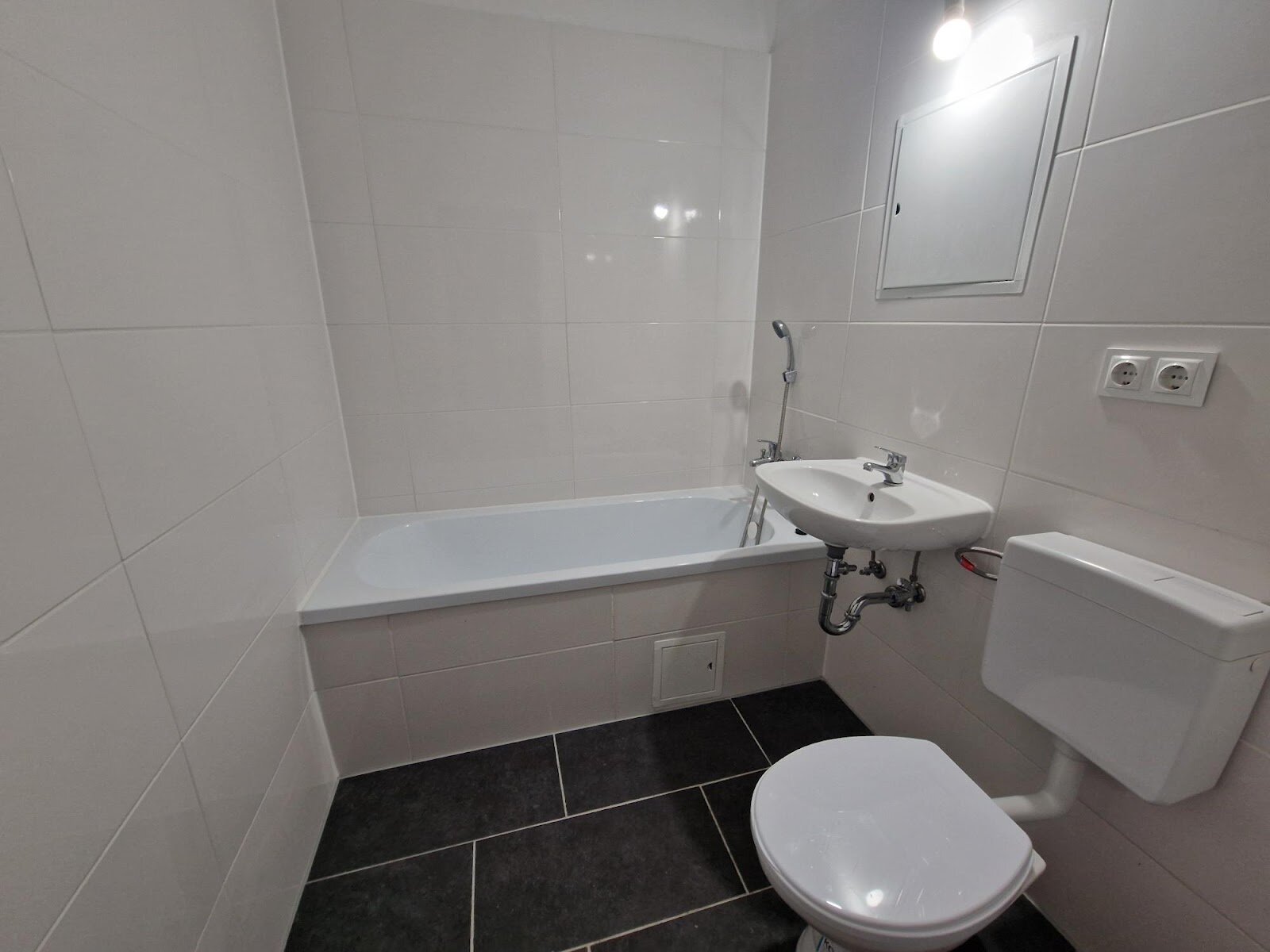 Kurze Straße 6, 17034 Neubrandenburg