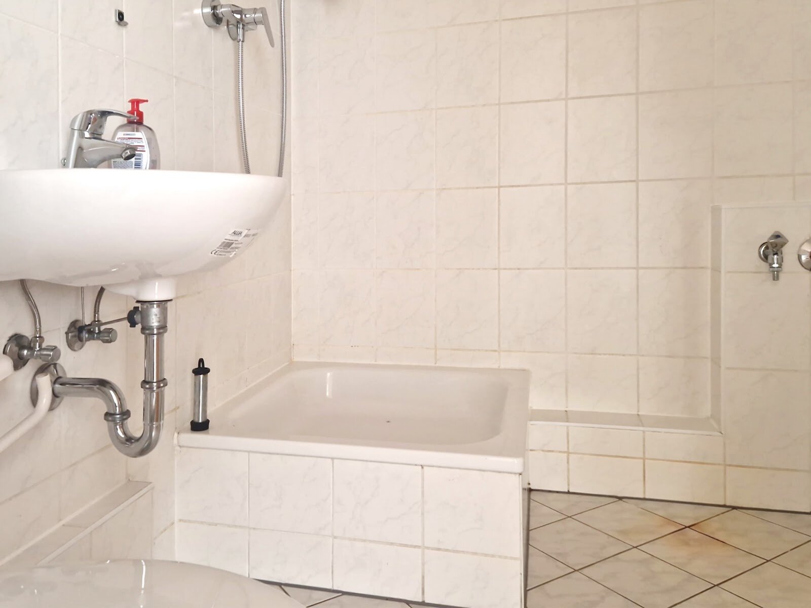 Otto-Dix-Straße 1, 06124 Halle (Saale)