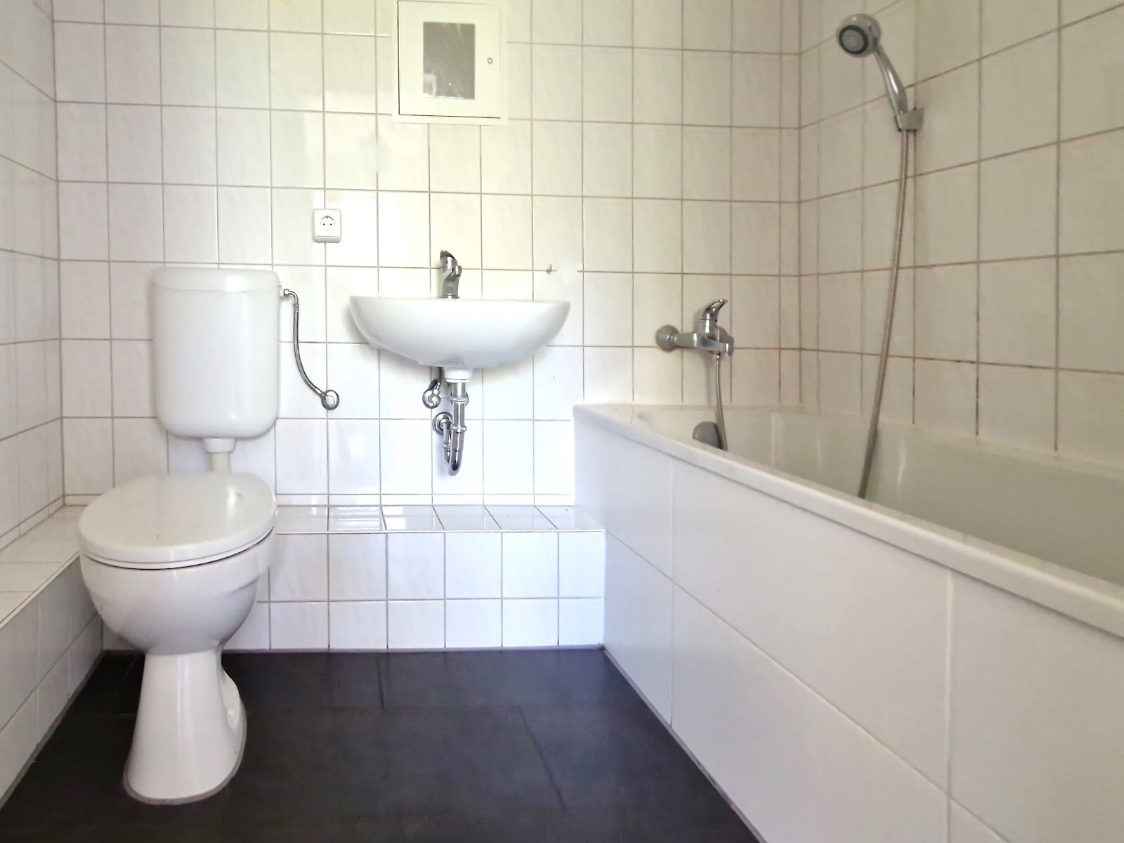 Richard-Paulick-Straße 1, 06124 Halle (Saale)