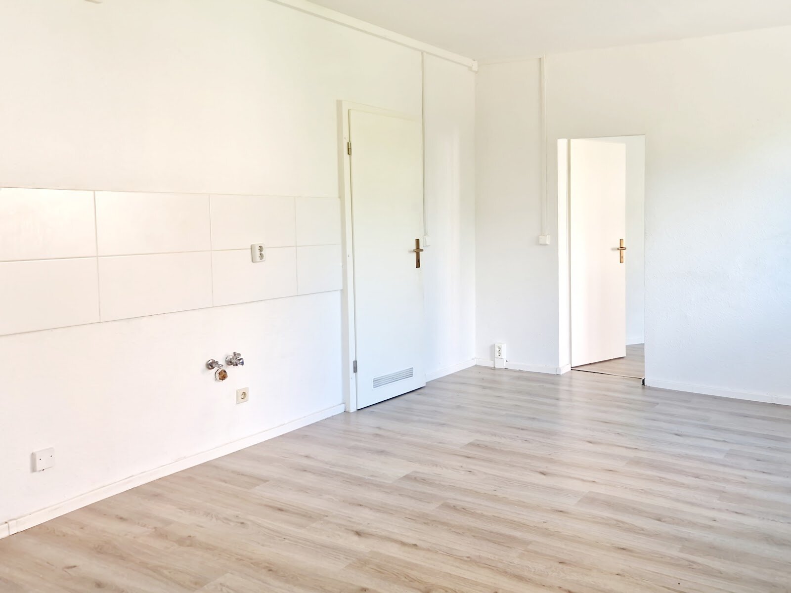 Richard-Paulick-Straße 1, 06124 Halle (Saale)