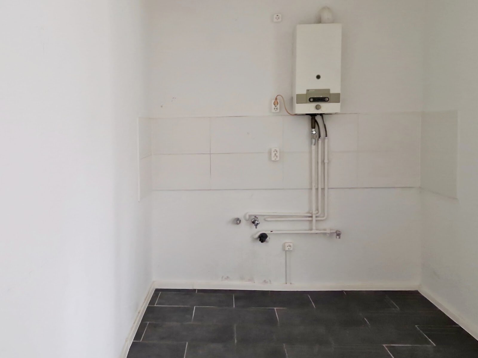Richard-Paulick-Straße 1, 06124 Halle (Saale)