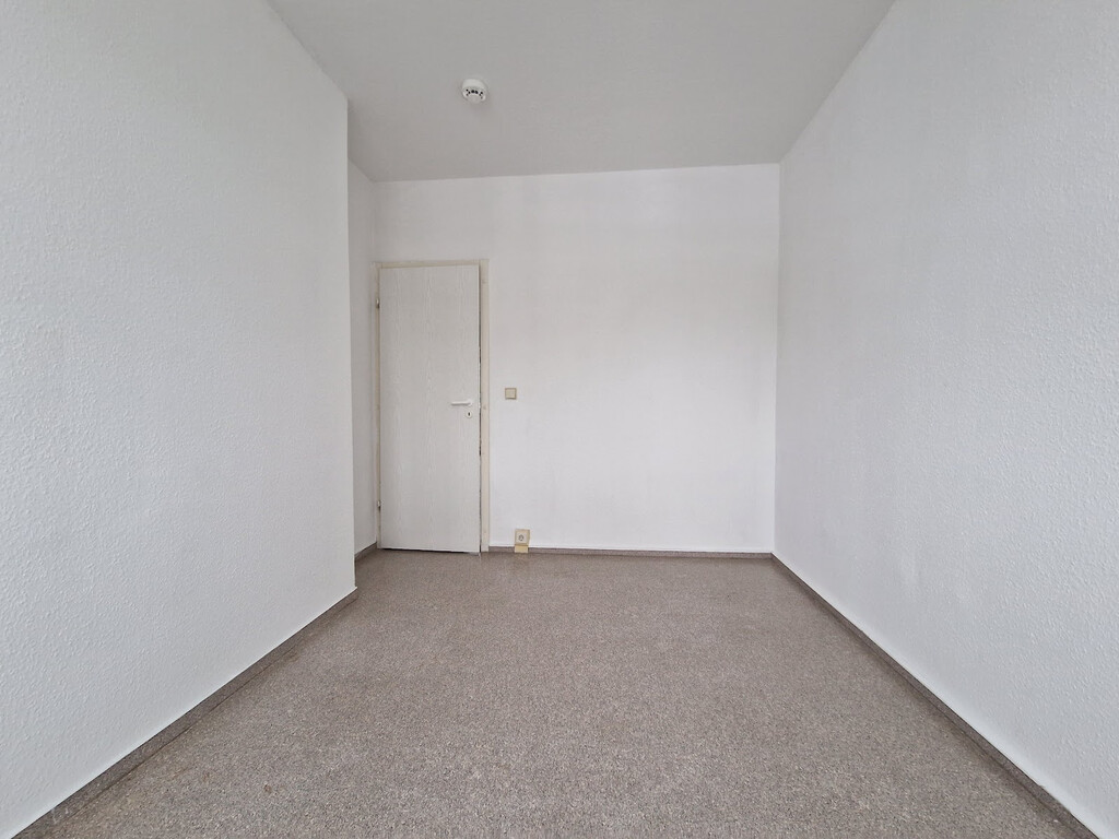 Richard-Paulick-Straße 2, 06124 Halle (Saale)