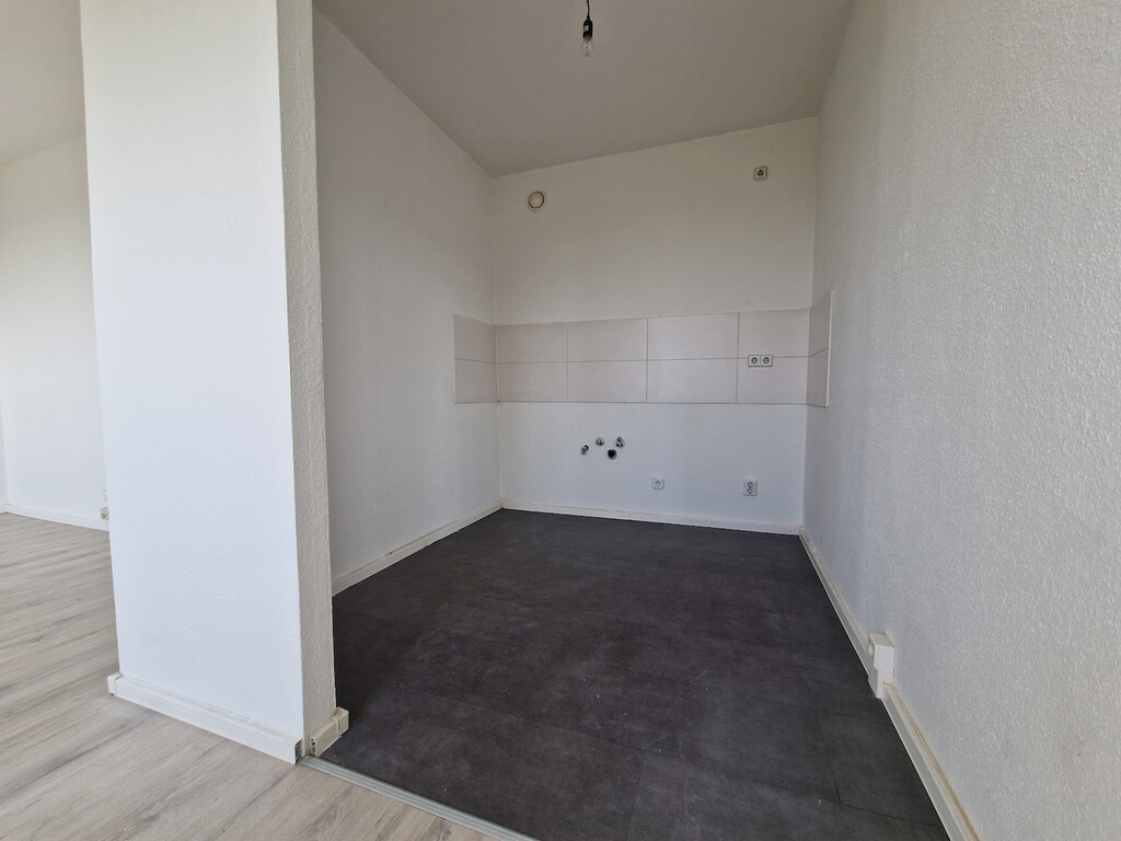 Richard-Paulick-Straße 2, 06124 Halle (Saale)