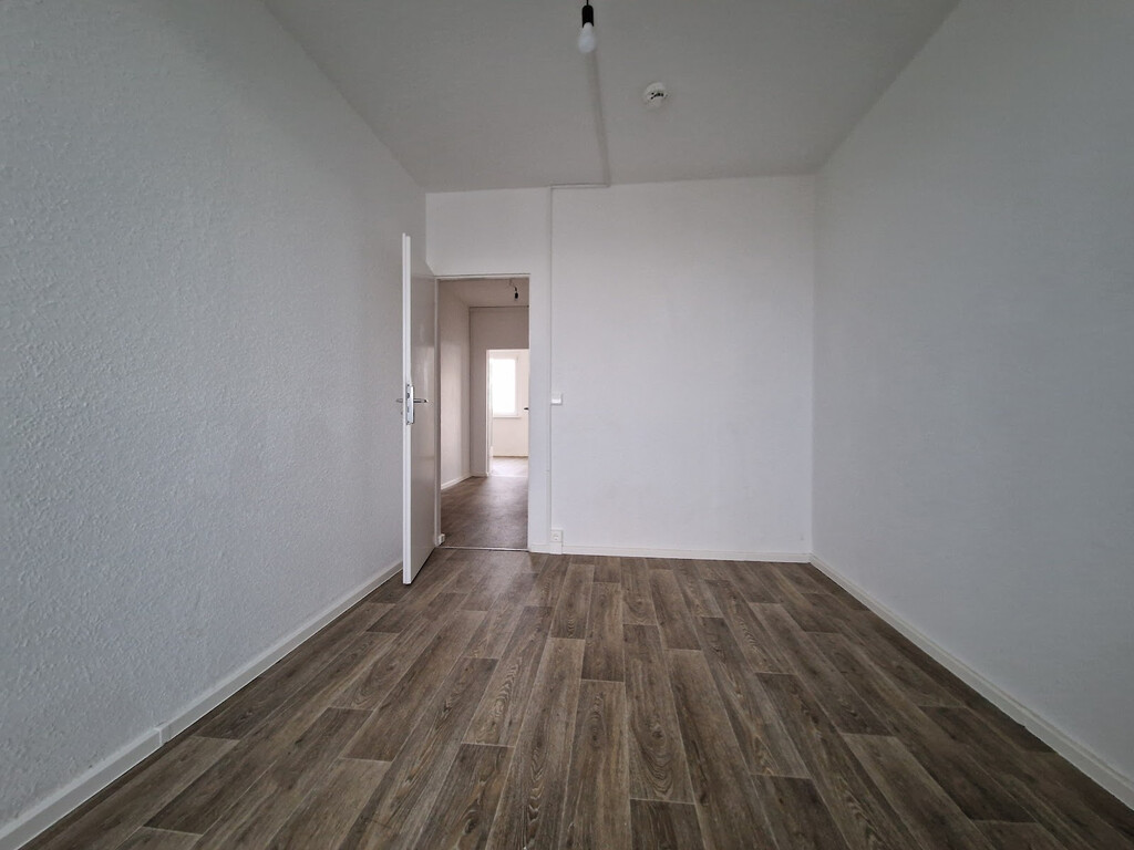 Richard-Paulick-Straße 5, 06124 Halle (Saale)