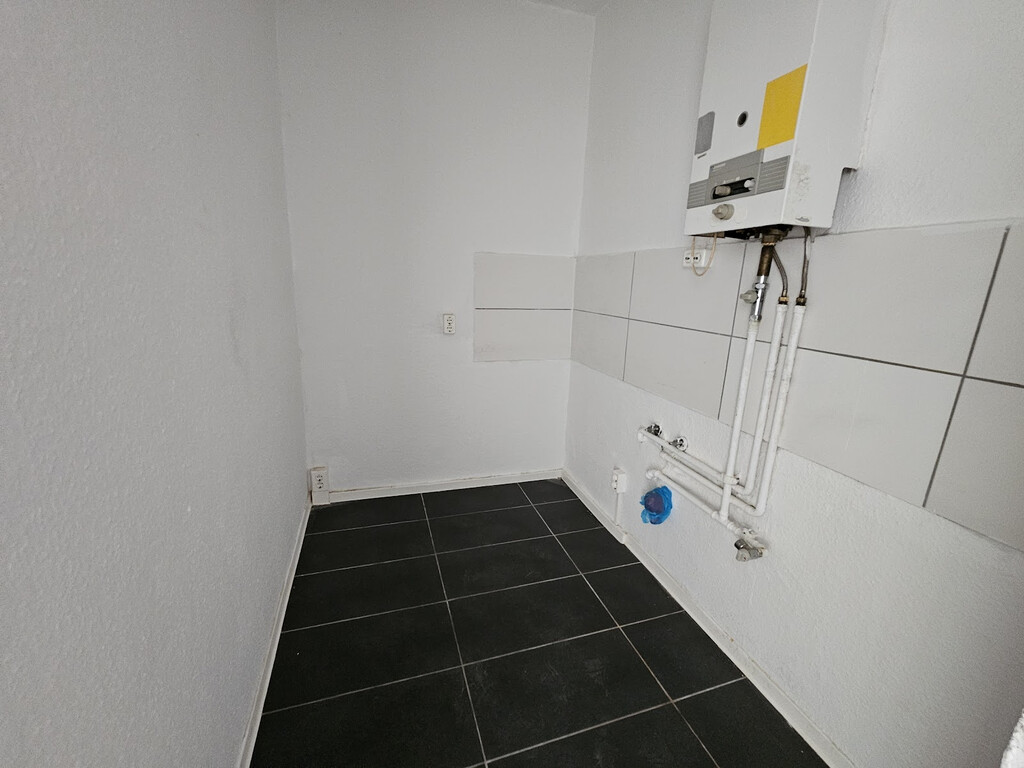 Richard-Paulick-Straße 8, 06124 Halle (Saale)