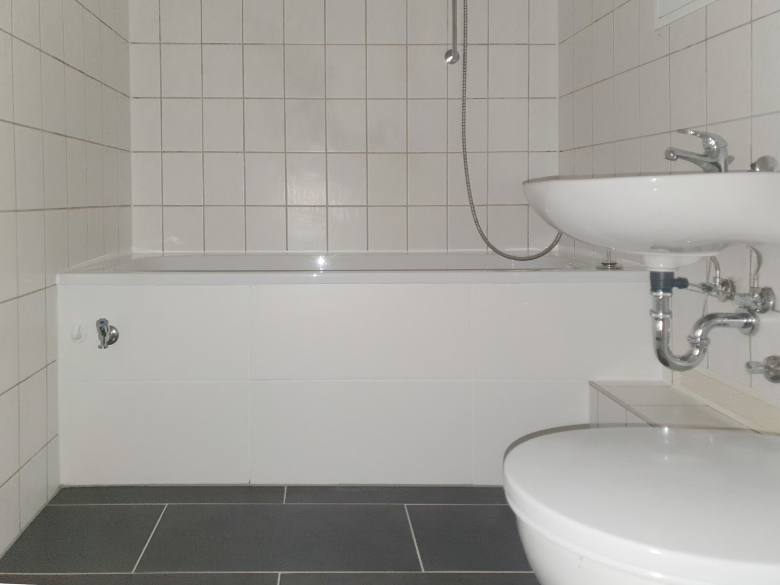 Richard-Paulick-Straße 8, 06124 Halle (Saale)