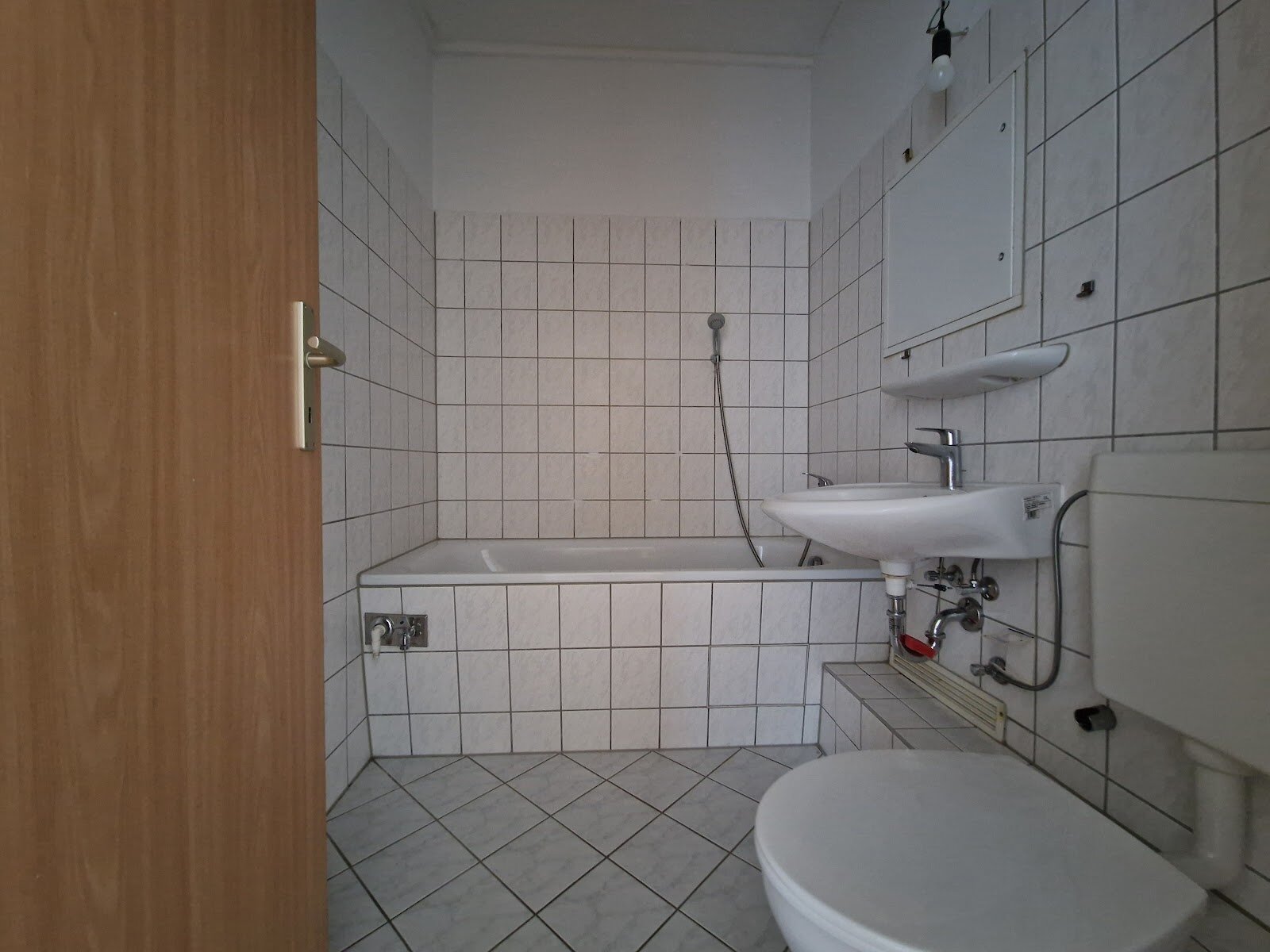 Richard-Paulick-Straße 9, 06124 Halle (Saale)