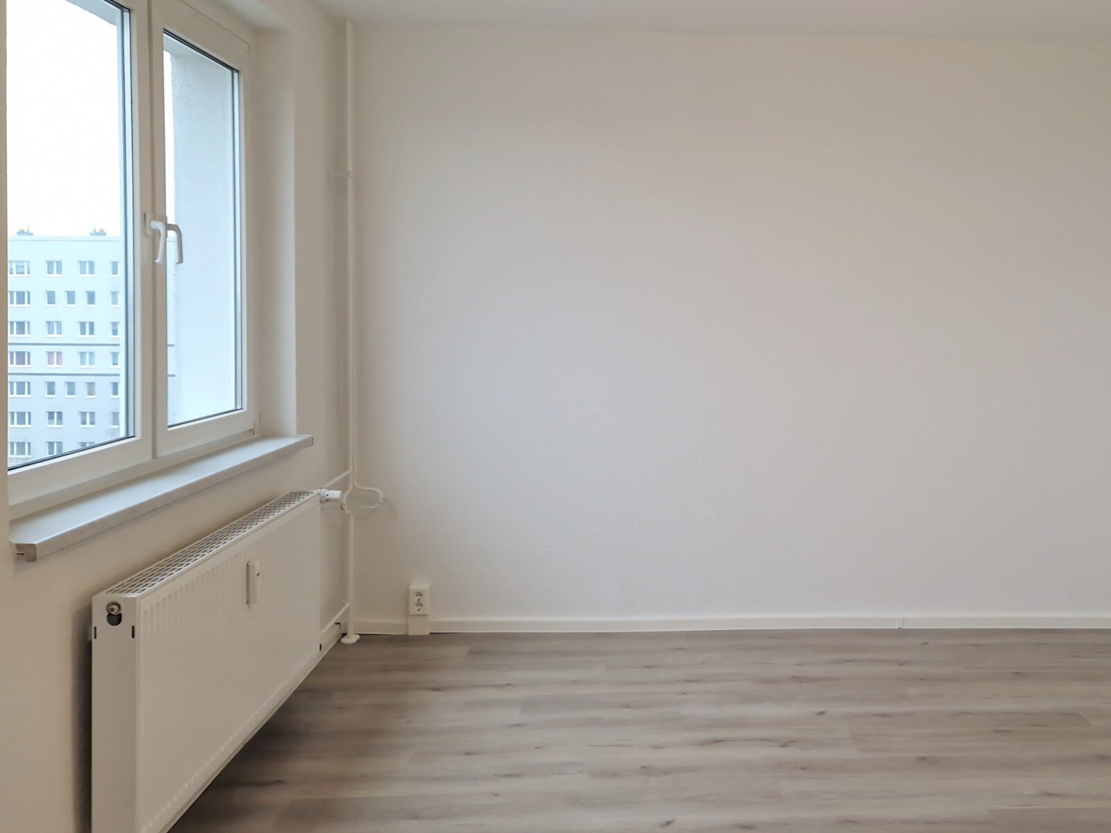 Richard-Paulick-Straße 10, 06124 Halle (Saale)