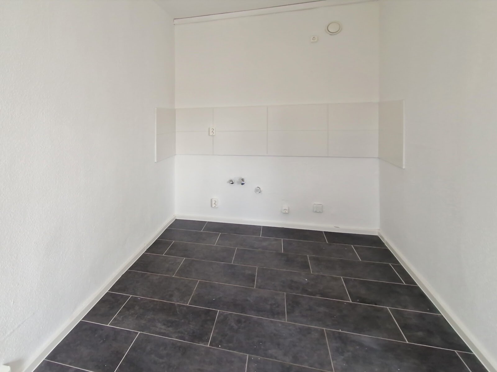 Richard-Paulick-Straße 10, 06124 Halle (Saale)