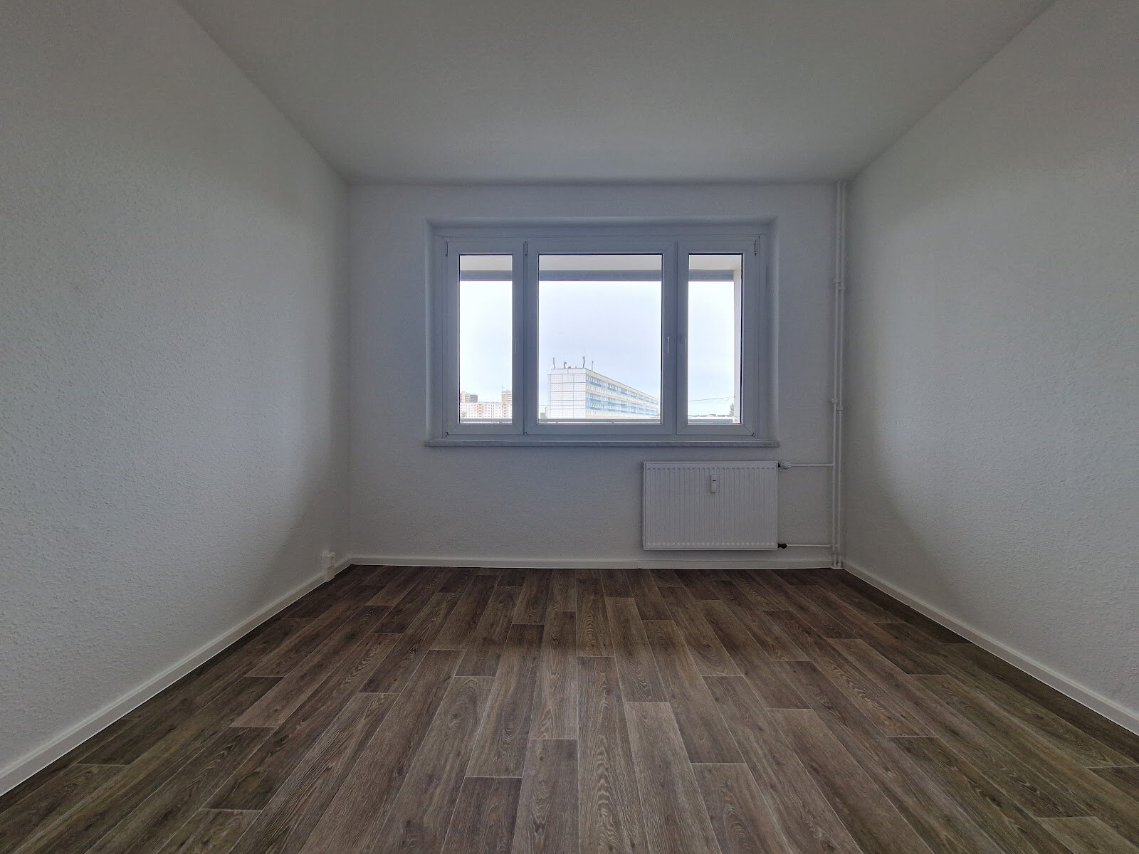 Richard-Paulick-Straße 11, 06124 Halle (Saale)