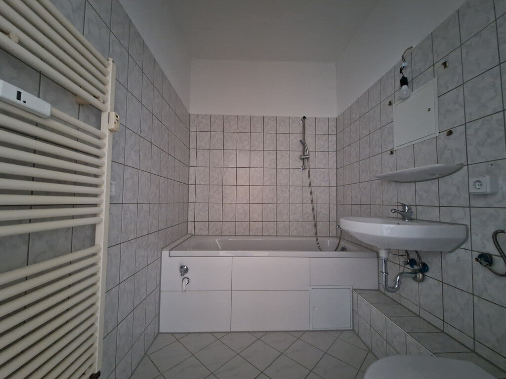 Carl-Schorlemmer-Ring 26, 06122 Halle (Saale)