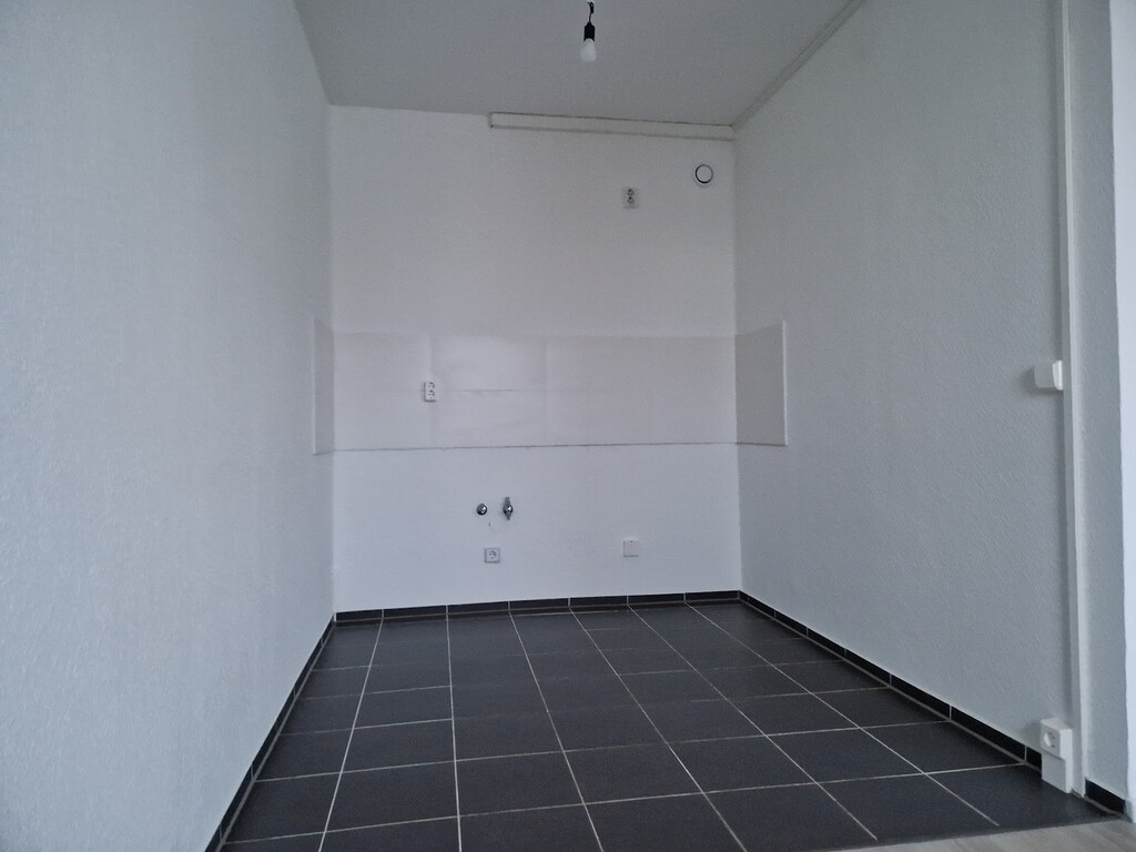 Carl-Schorlemmer-Ring 26, 06122 Halle (Saale)