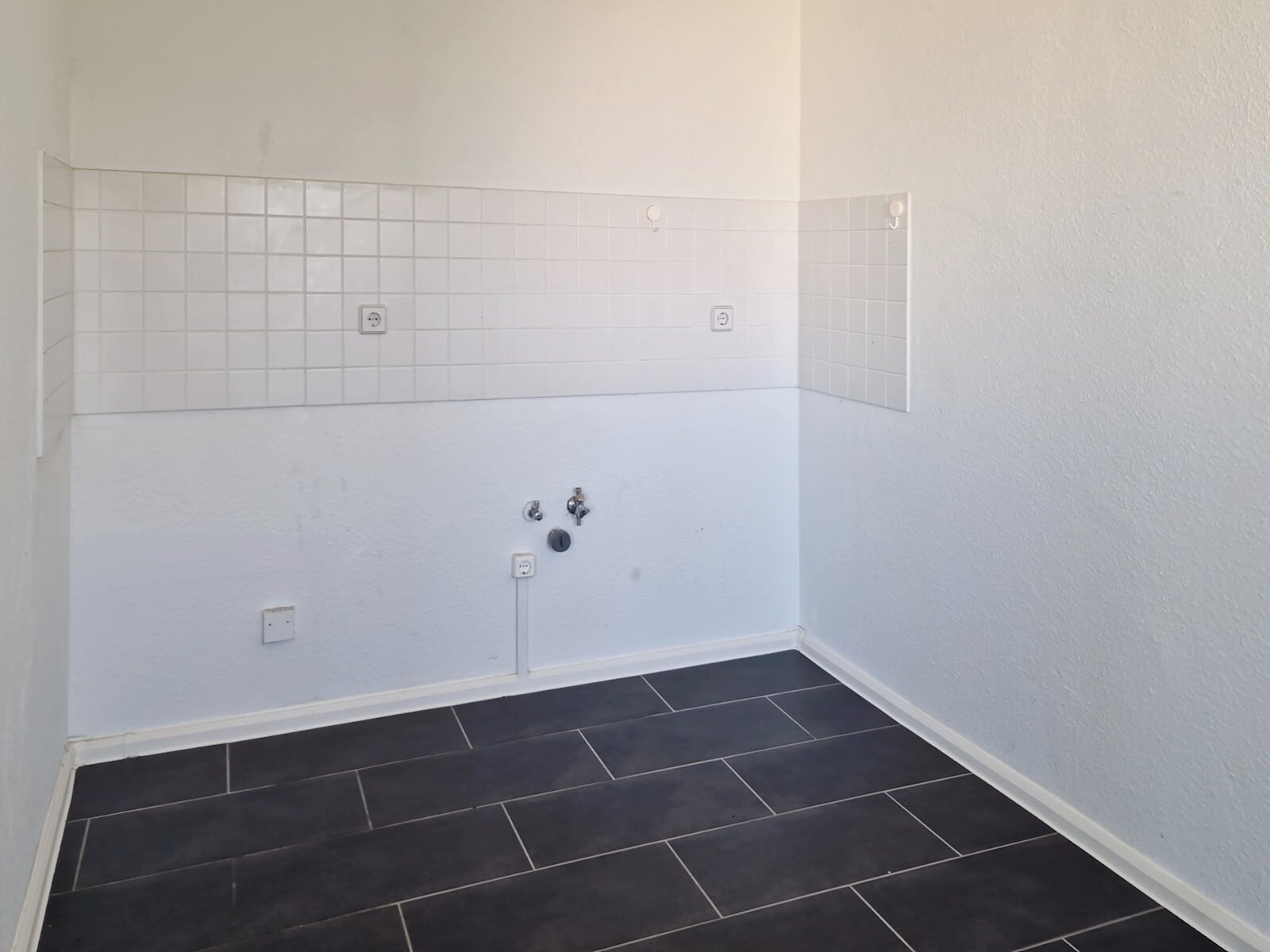 Carl-Schorlemmer-Ring 26, 06122 Halle (Saale)