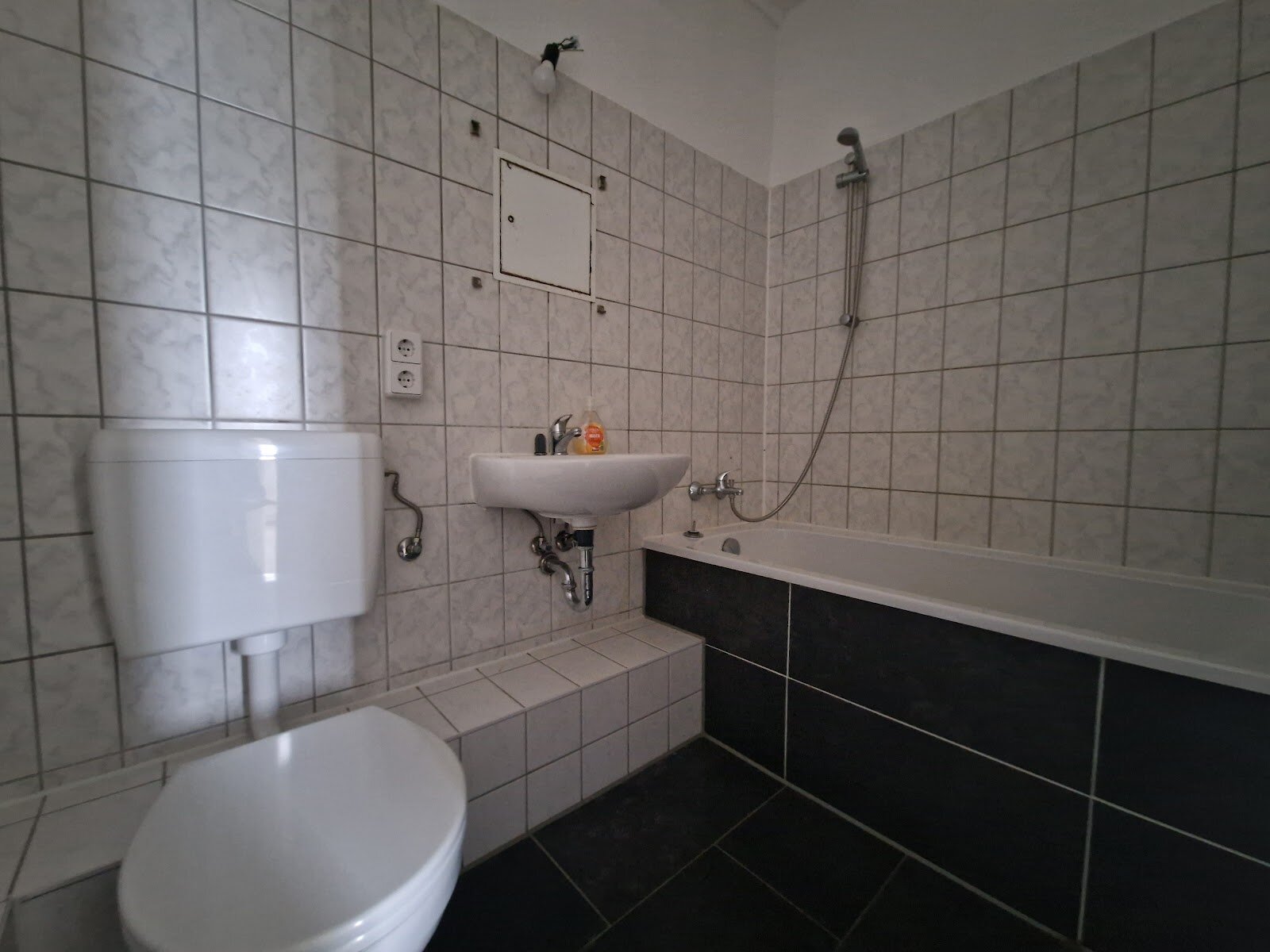 Carl-Schorlemmer-Ring 26, 06122 Halle (Saale)