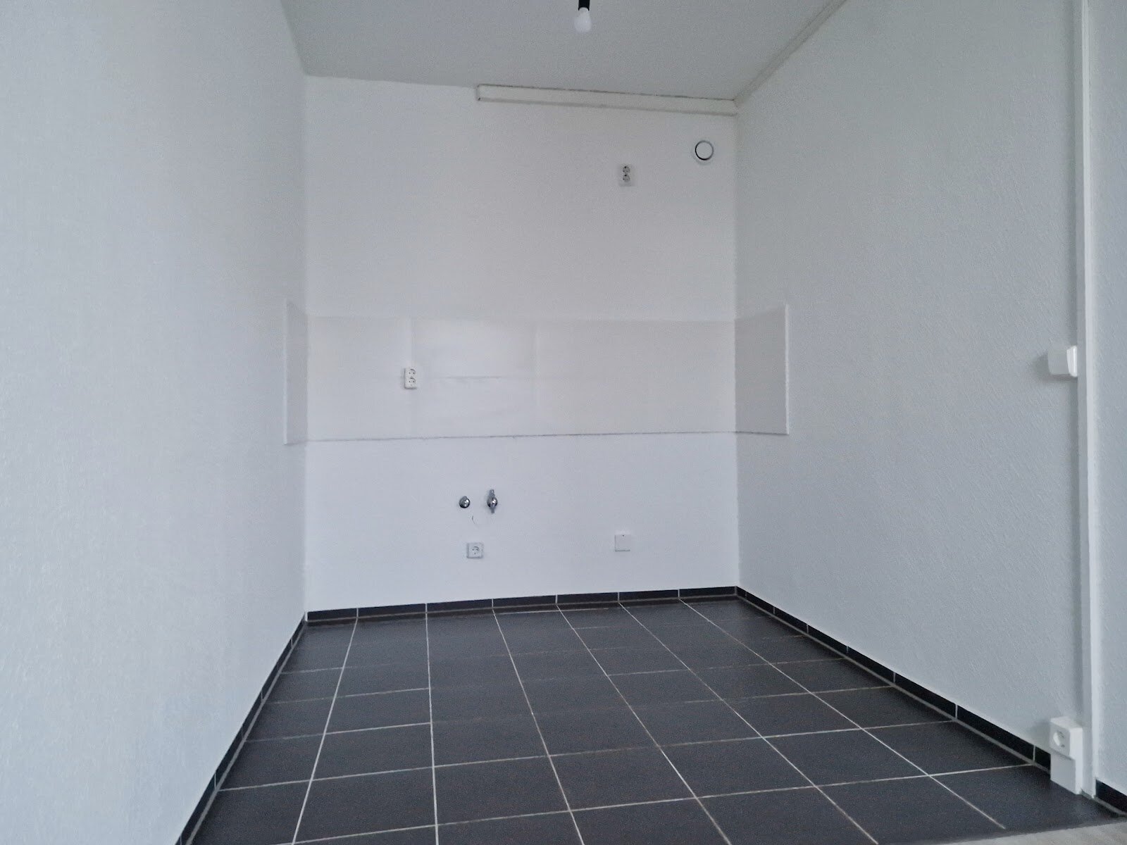 Carl-Schorlemmer-Ring 28, 06122 Halle (Saale)