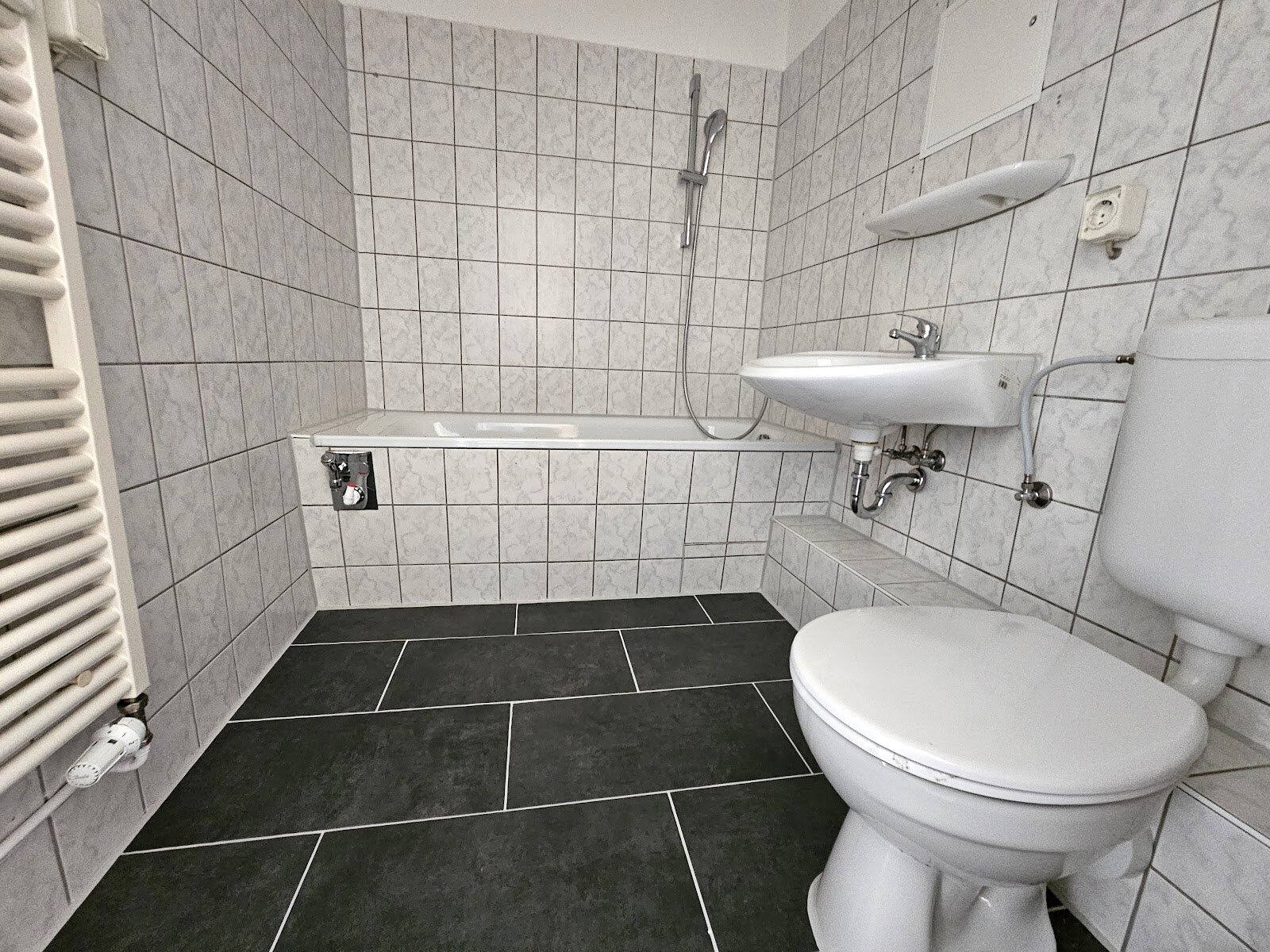 Carl-Schorlemmer-Ring 28, 06122 Halle (Saale)