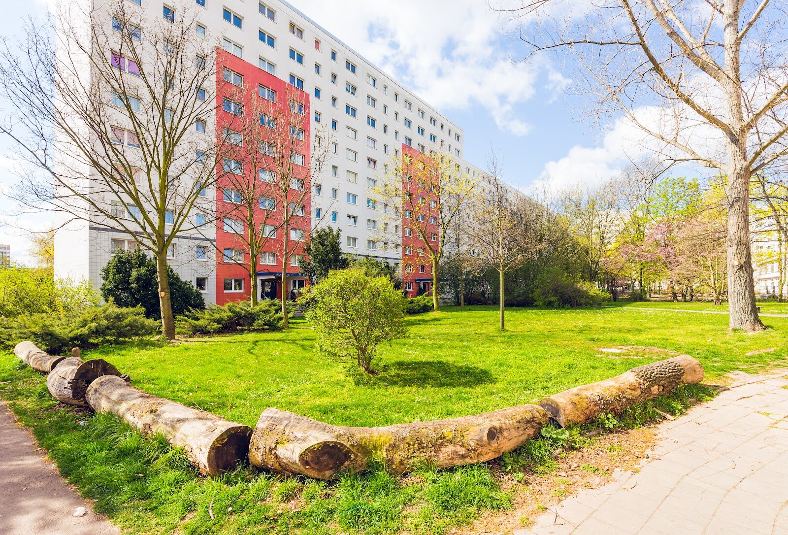 Albert-Einstein-Straße 18, 06122 Halle (Saale)