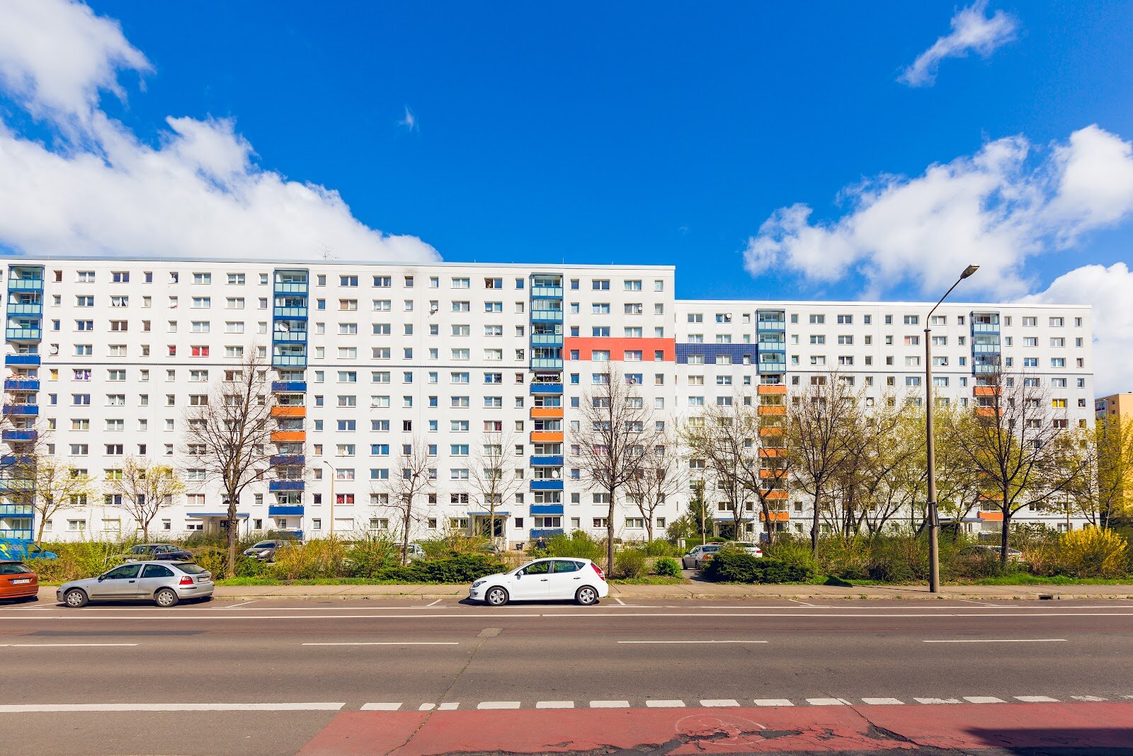 Albert-Einstein-Straße 18, 06122 Halle (Saale)