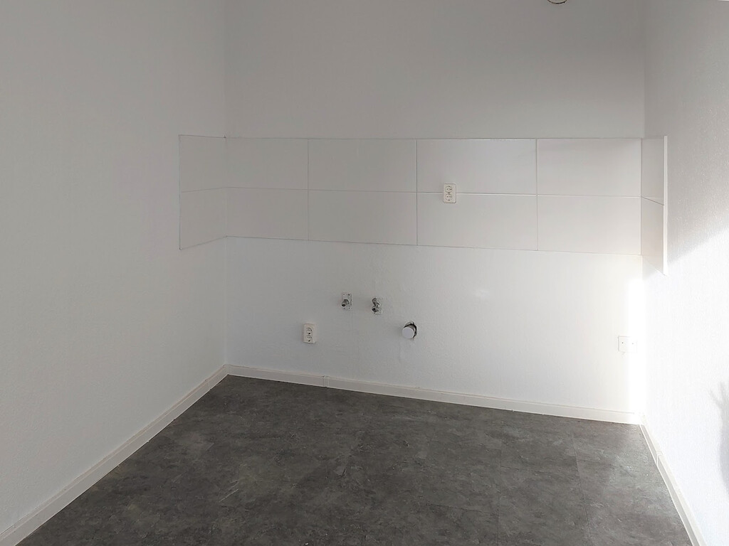 Albert-Einstein-Straße 18, 06122 Halle (Saale)