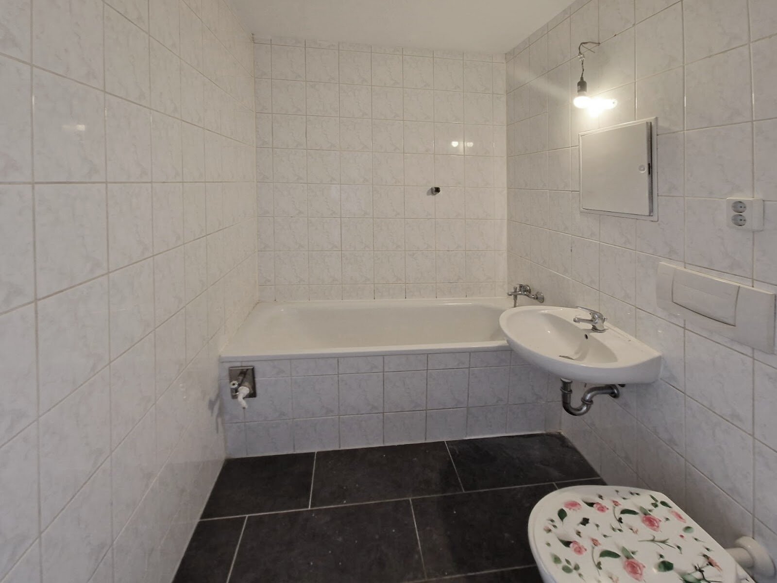 Albert-Einstein-Straße 22, 06122 Halle (Saale)